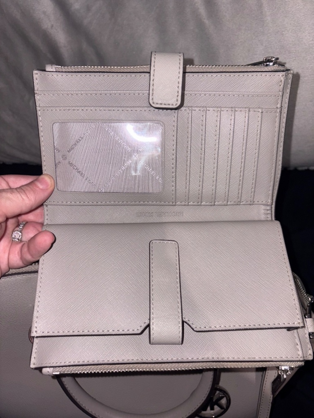 Michael Kors Large Satchel with Wallet - Picture 2 of 3